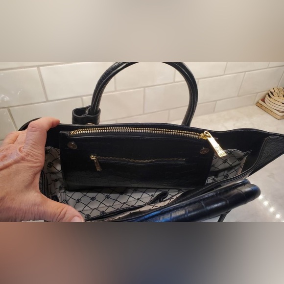 Antonio Melani crocodile embossed leather bag removable zip bag & should… - Picture 8 of 16